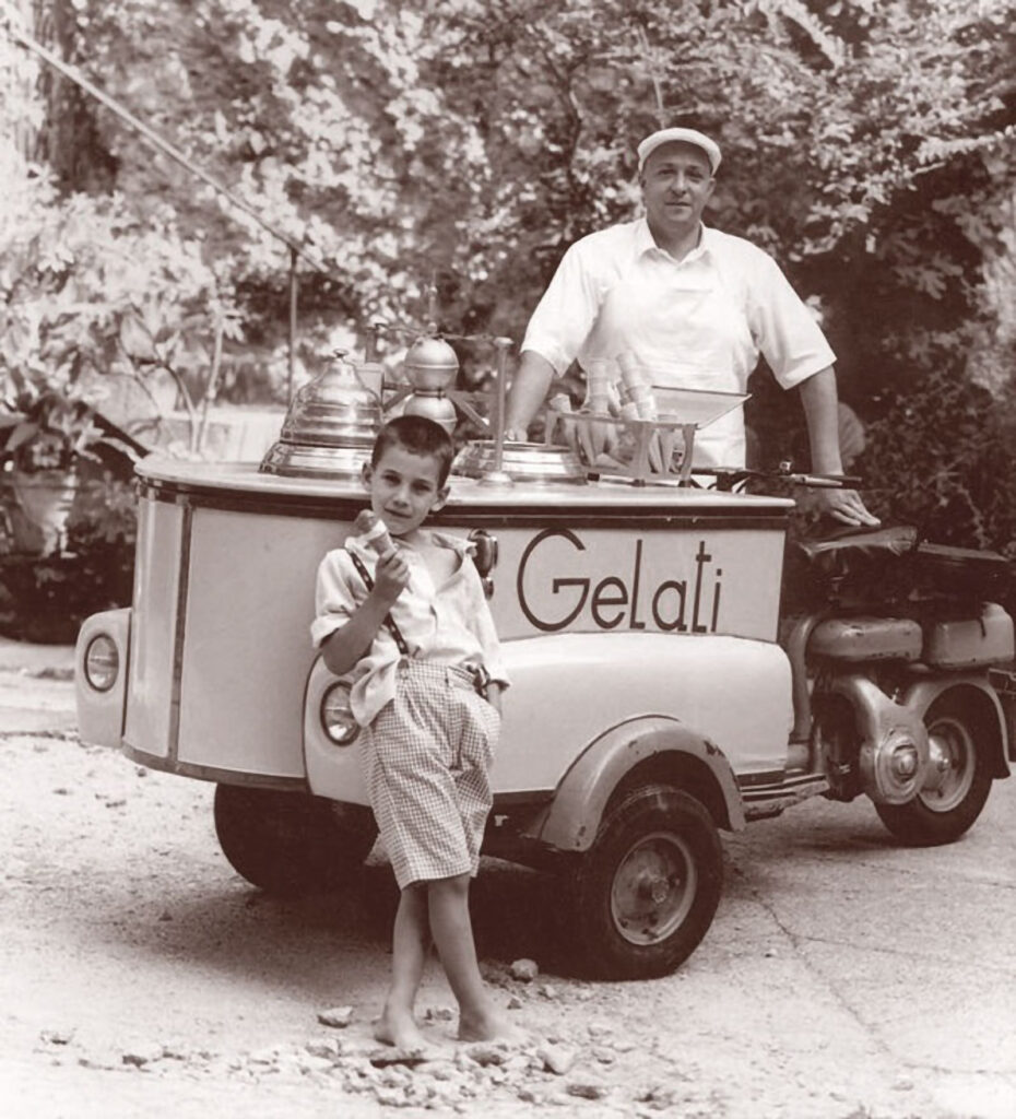 Old Gelato Cart